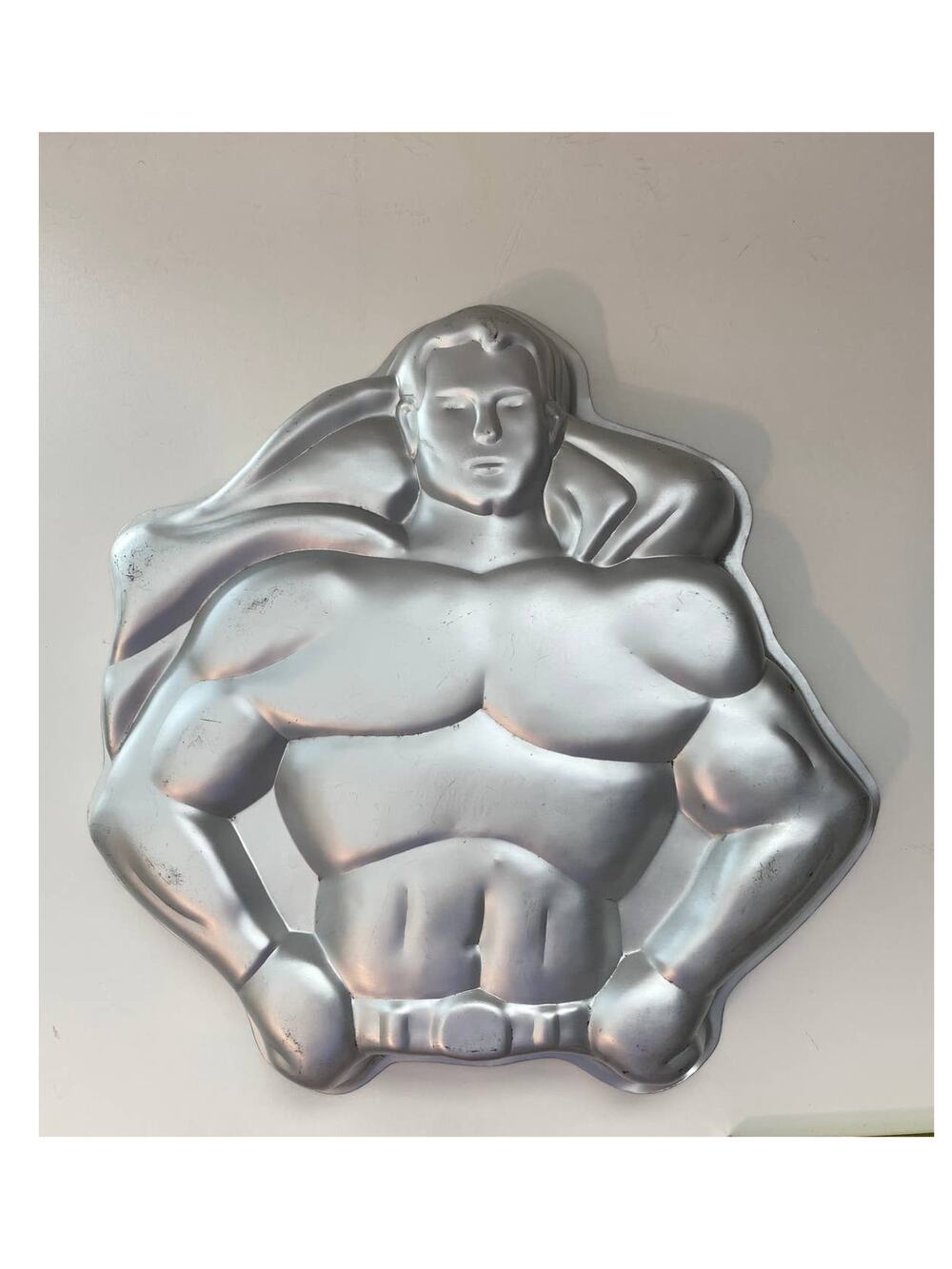 Vintage 1977 Wilton  DC Comic Superhero Superman Batman cake pan, birthday cake